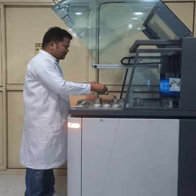 WDXRF operated by Expat Chemist